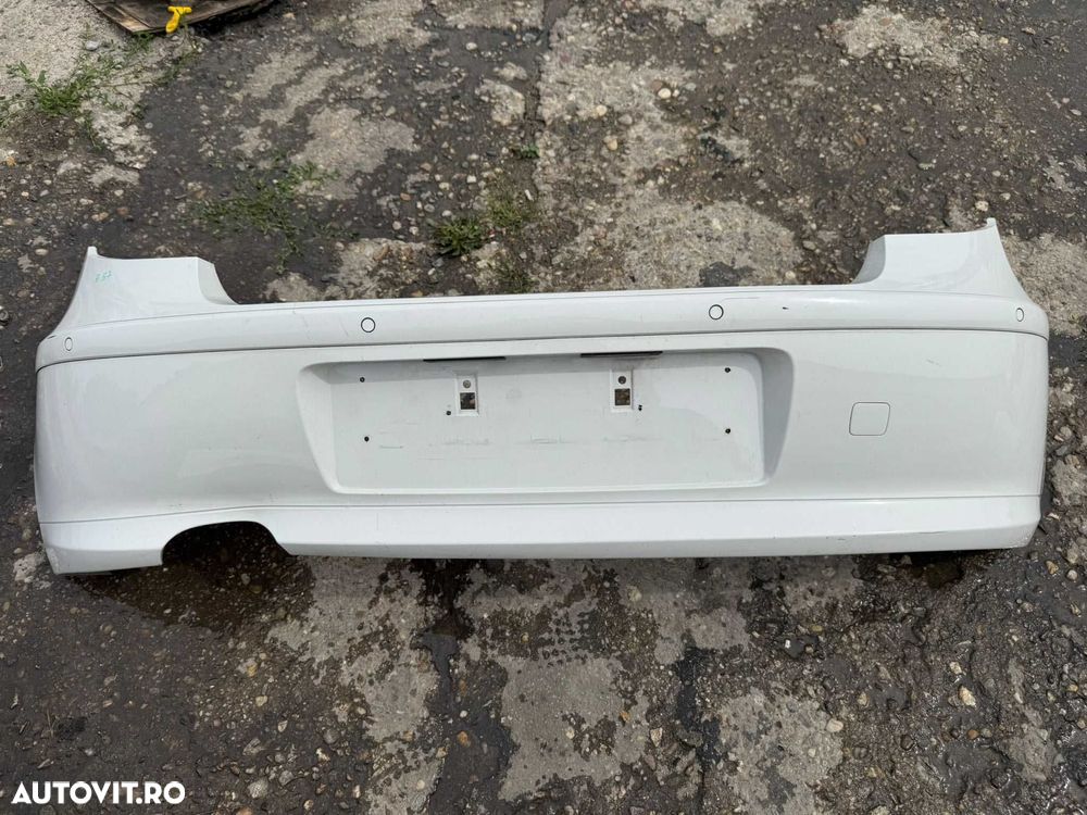 Bara spate BMW seria 1 E87 facelift - 1
