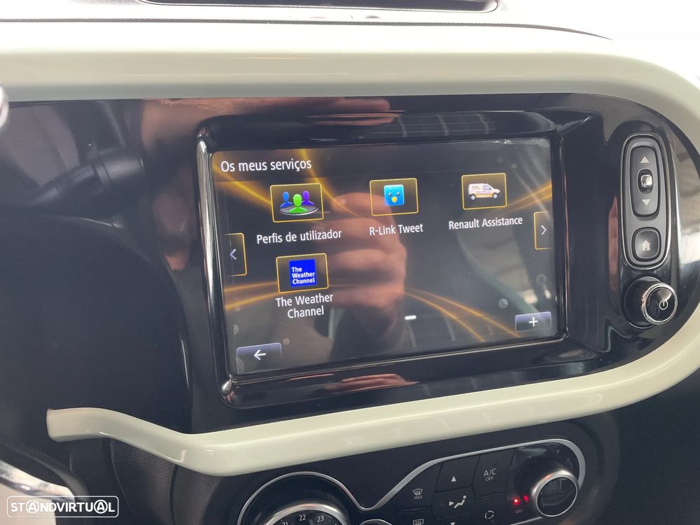 Renault Twingo ENERGY TCe 90 EDC LA PARISIENNE - 22