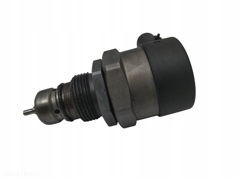 REGULATOR CIŚNIENIA PALIWA BMW E87 E90 E60 E70 2.0d 3.0d 0281002738 - 4
