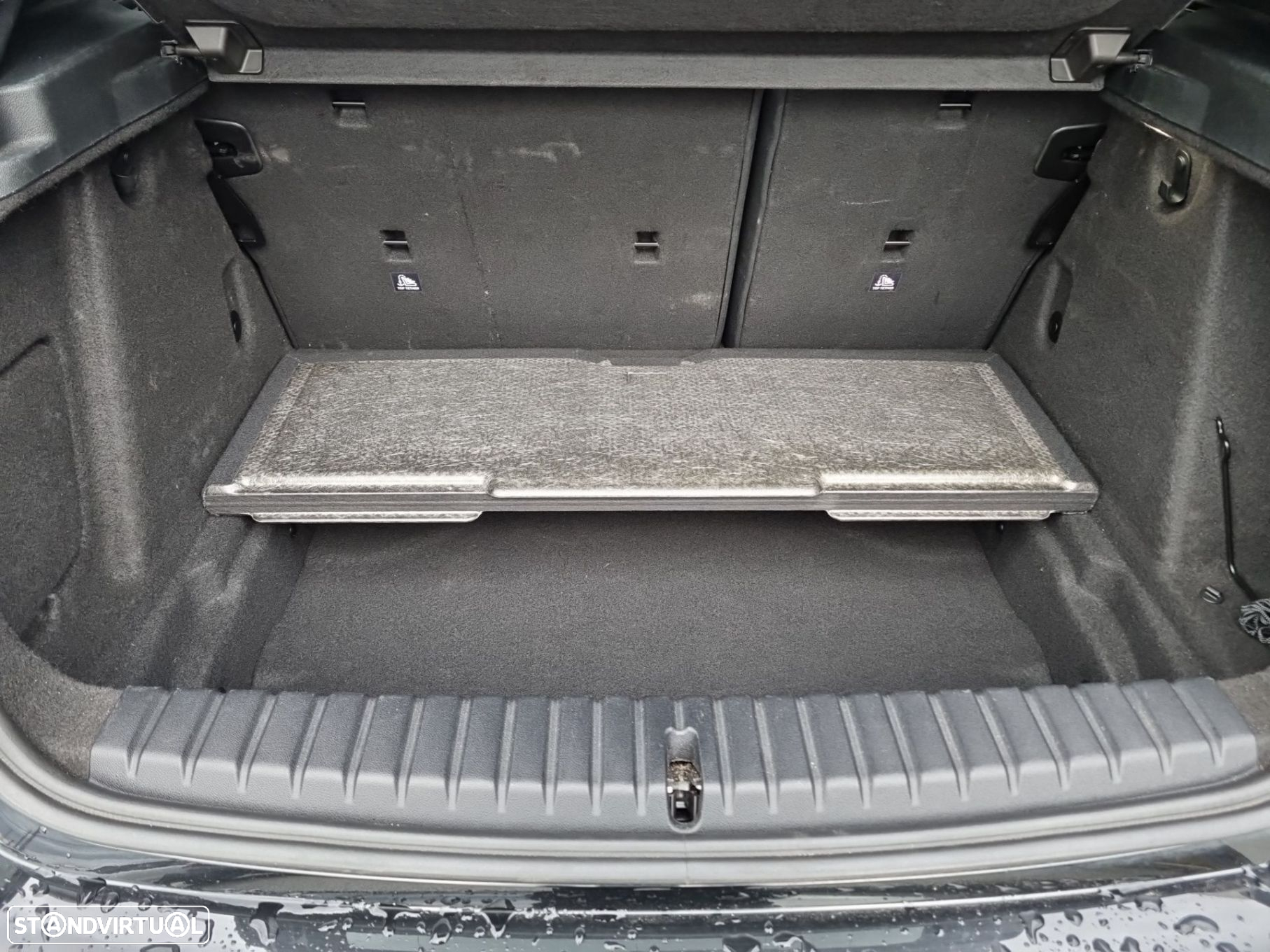 BMW 116 d Pack Desportivo M Auto - 36