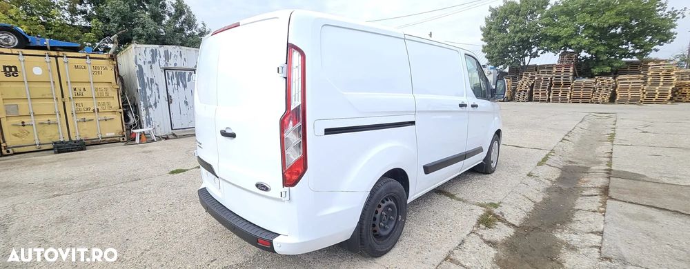 Ford Transit Custom DCIV 320 2.0 EcoBlue 130 CP L1H1 Active Aut. - 4