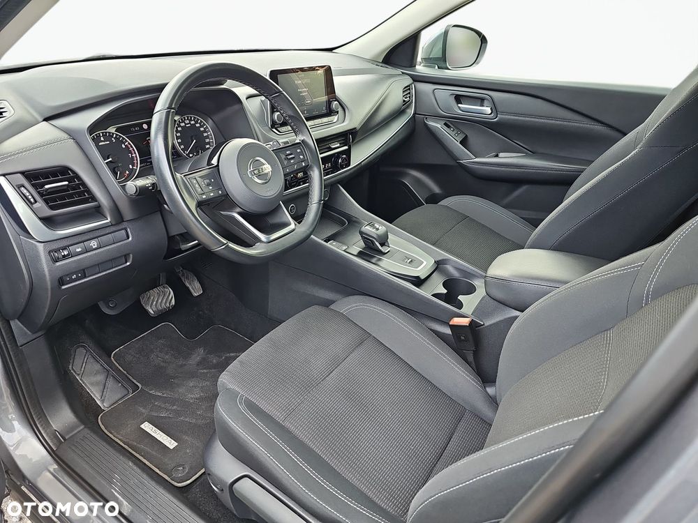 Nissan Qashqai - 12