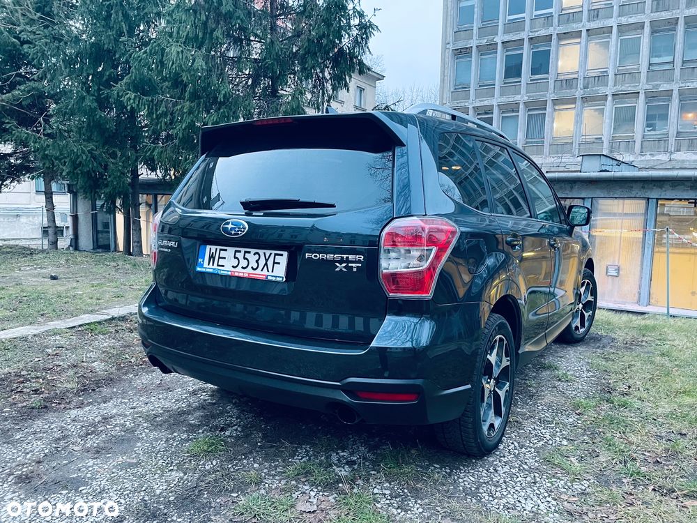 Subaru Forester 2.0 XT Platinum Lineartronic - 2