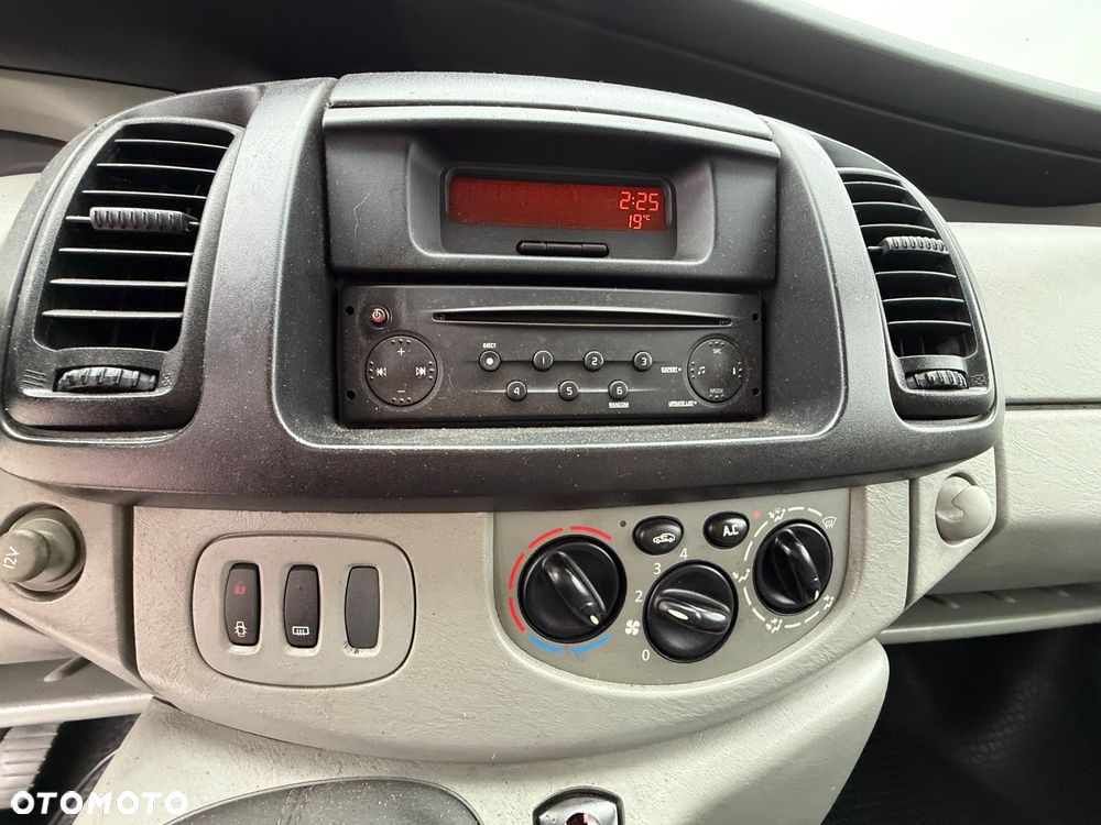 Renault TRAFIC LONG KLIMA - 28