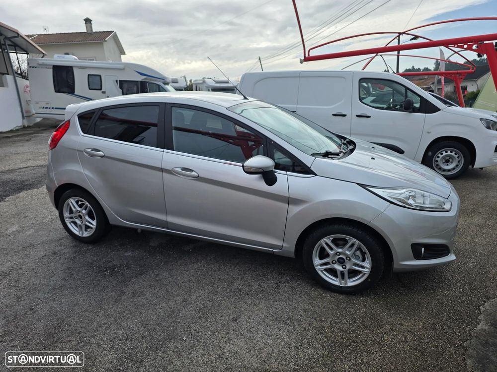 Ford Fiesta 1.0 Ti-VCT Titanium - 2