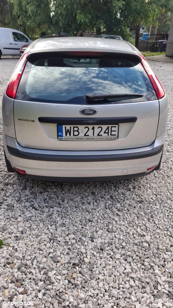 Ford Focus 1.4 Ambiente - 22