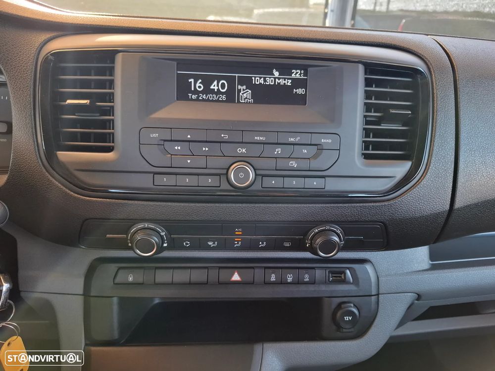 Opel Vivaro 1.5 CDTi L3H1 Essentia - 23