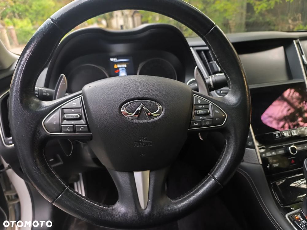 Infiniti Q50 AWD Premium - 18