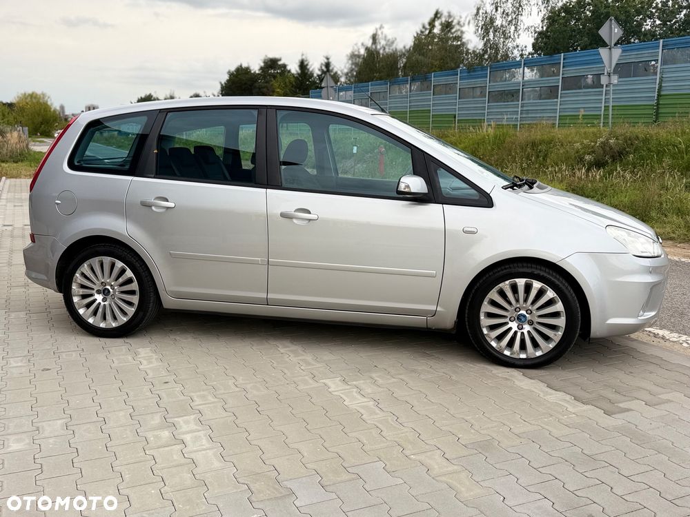 Ford C-MAX - 12