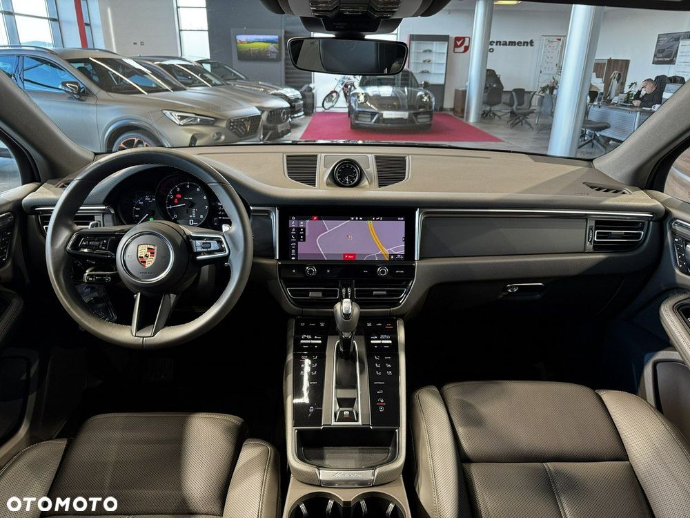 Porsche Macan - 21