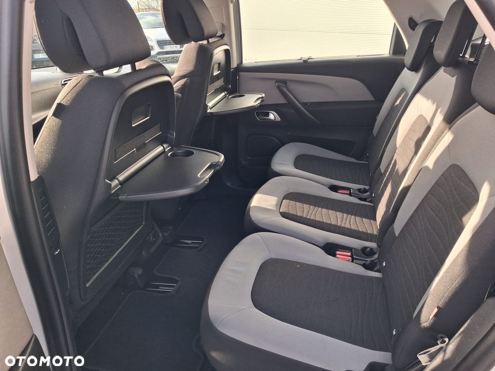 Citroën C4 Picasso 2.0 BlueHDi Shine S&S - 26