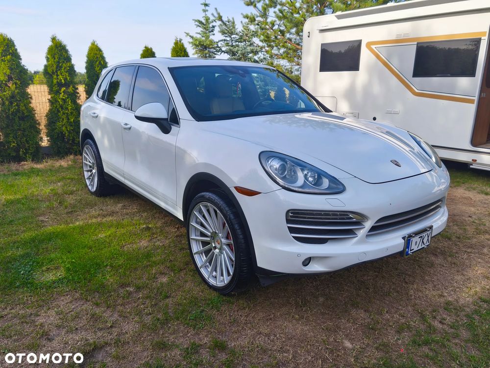 Porsche Cayenne Platinum Edition - 1