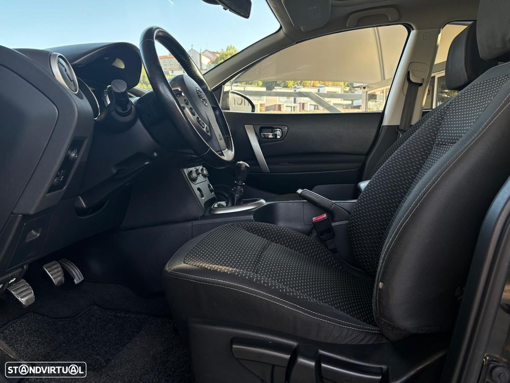 Nissan Qashqai +2 1.5 dCi Tekna Sport 18 - 5