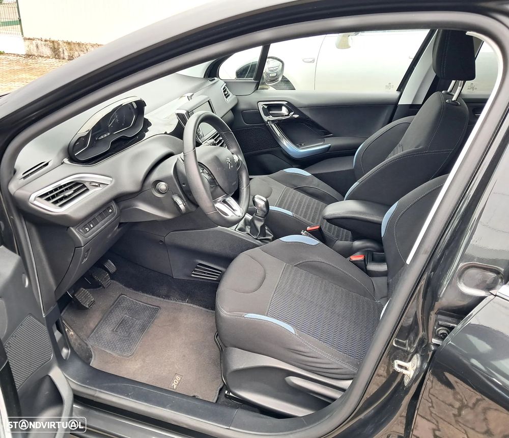 Peugeot 208 1.2 VTi Allure - 9