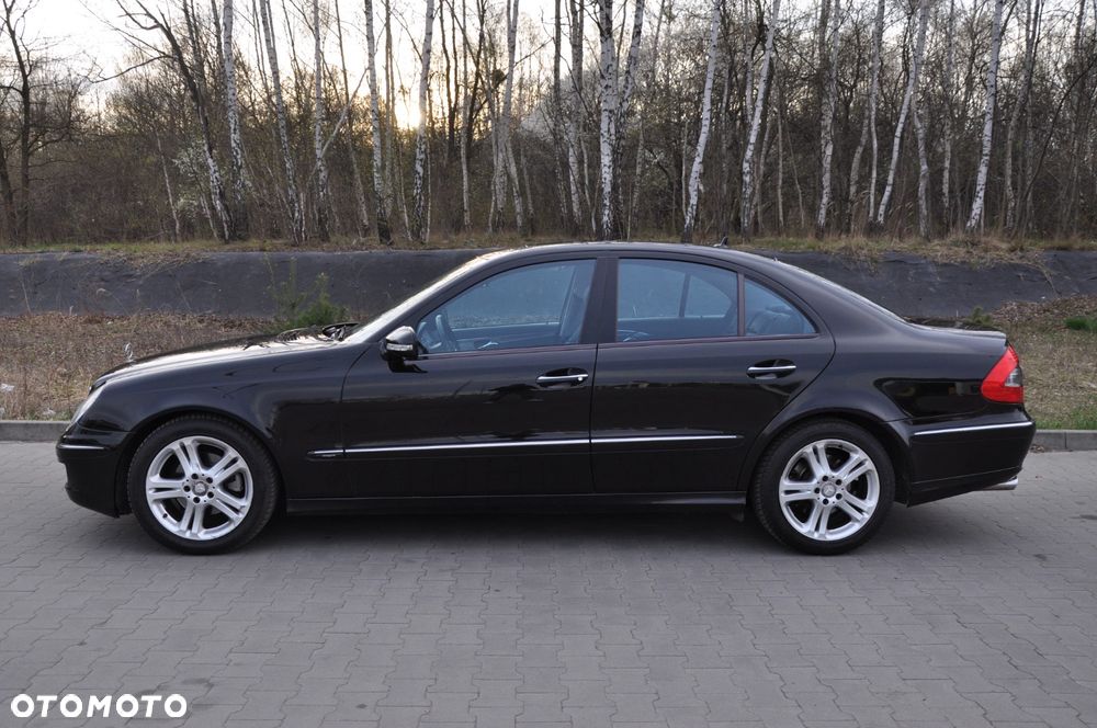 Mercedes-Benz Klasa E - 9