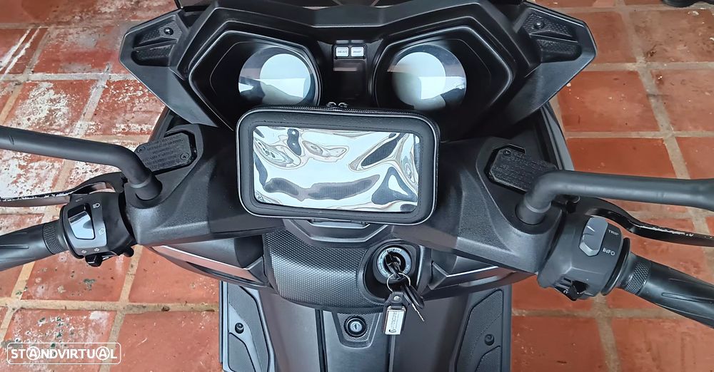 Yamaha X-Max X MAX 125 - 6