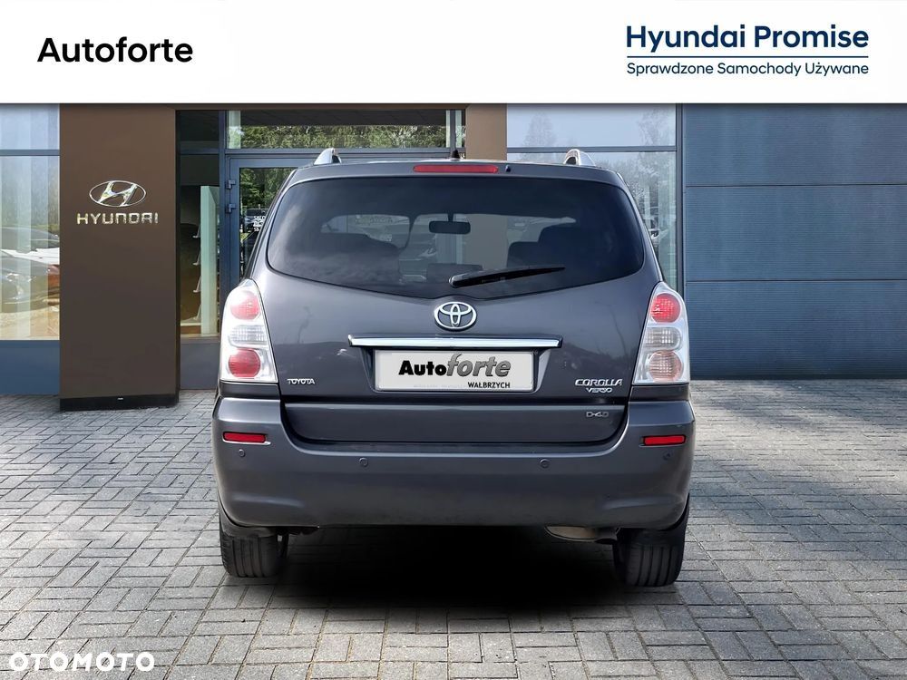 Toyota Corolla Verso 2.2 D-4D Premium + 7os - 4