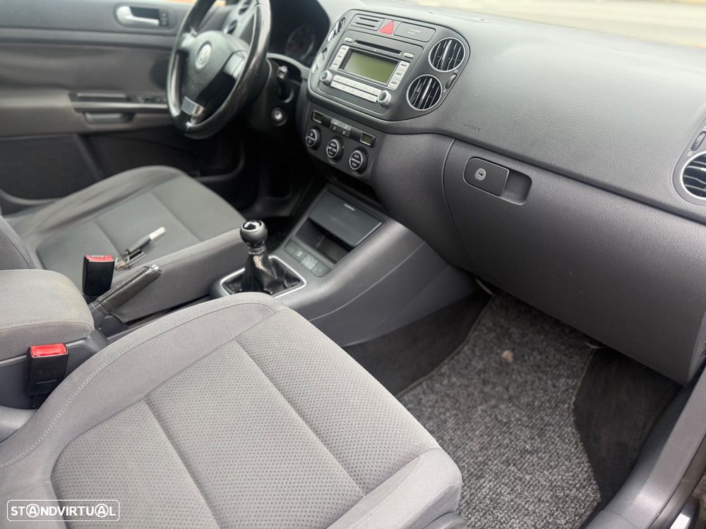 VW Golf Plus 1.9 TDi Trendline AC - 20
