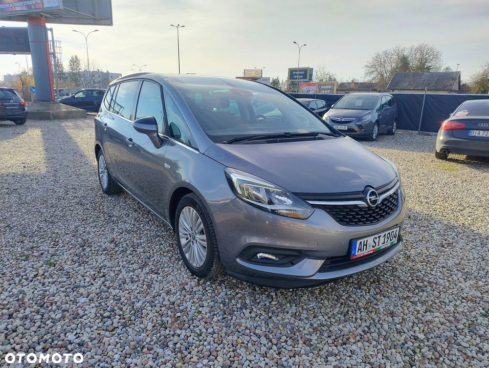 Opel Zafira 1.4 T Cosmo EU6 - 2