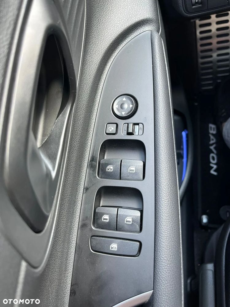 Hyundai Bayon 1.2 MPI Smart - 18