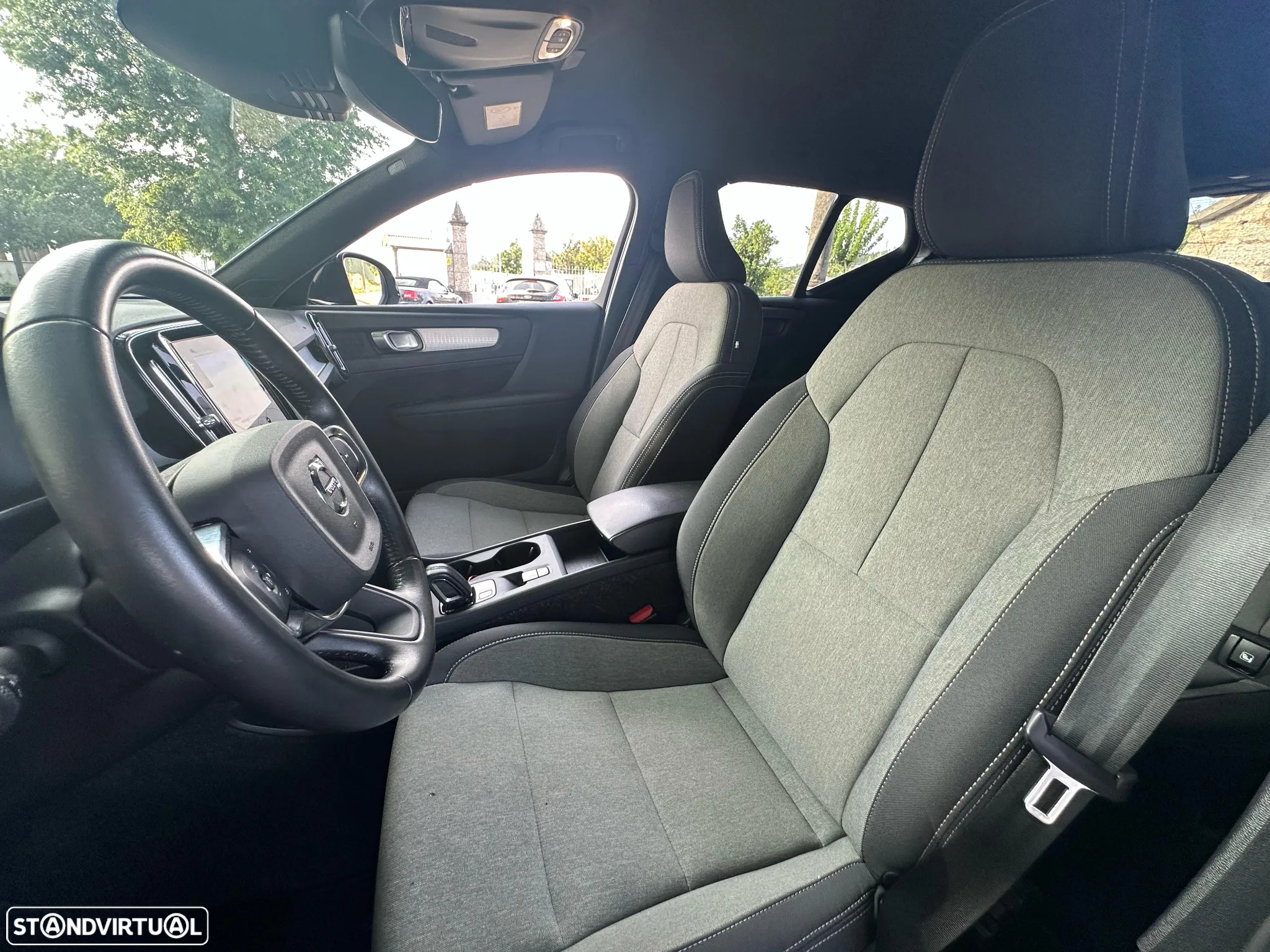 Volvo XC 40 1.5 T4 PHEV Plus Dark - 9