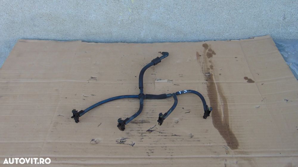 Rampa retur injectoare VW Transporter T5 2.0 diesel cod CAA an 2009-2015 - 1