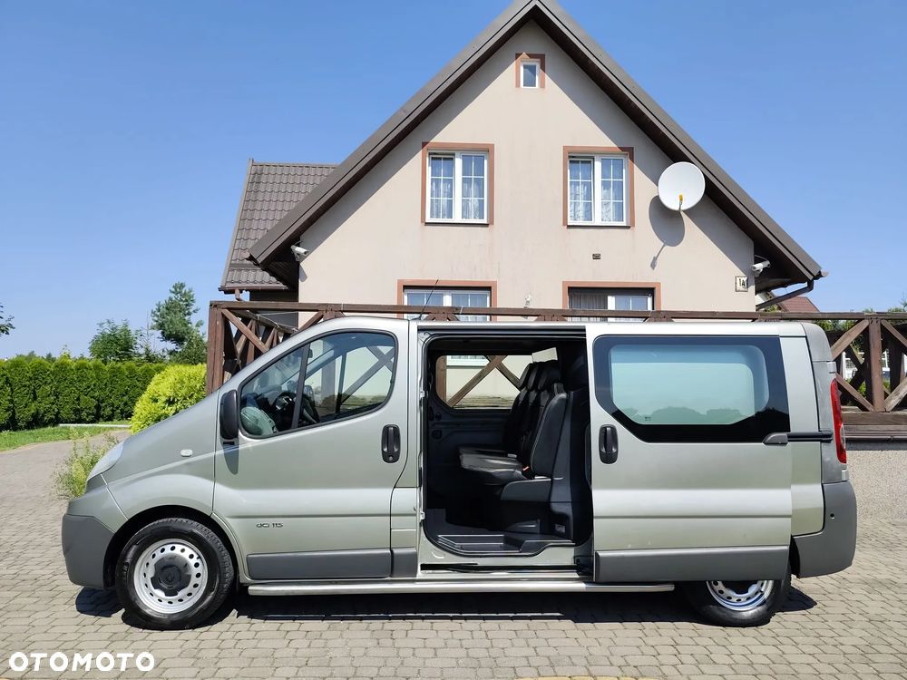 Renault Trafic 2.0dCi 115 - 18