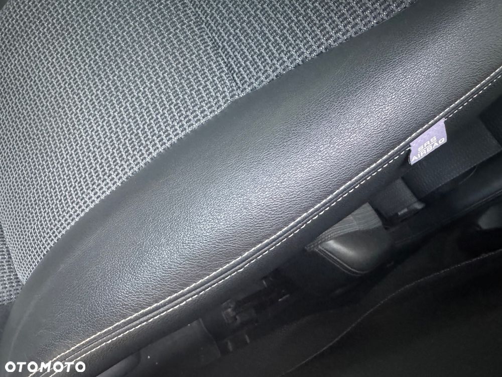 Toyota Verso 1.8 Prestige EU5 7os - 13
