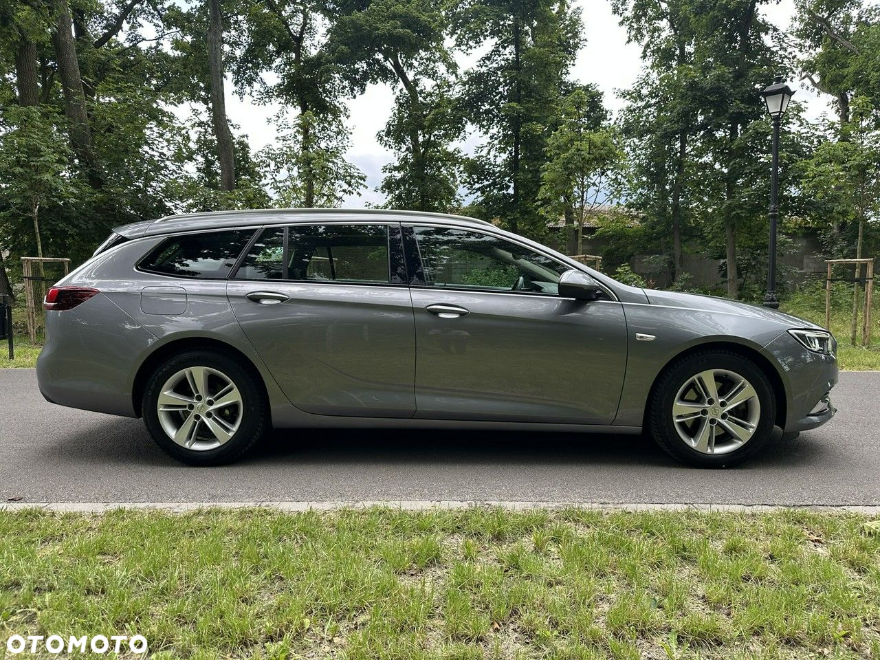 Opel Insignia - 12