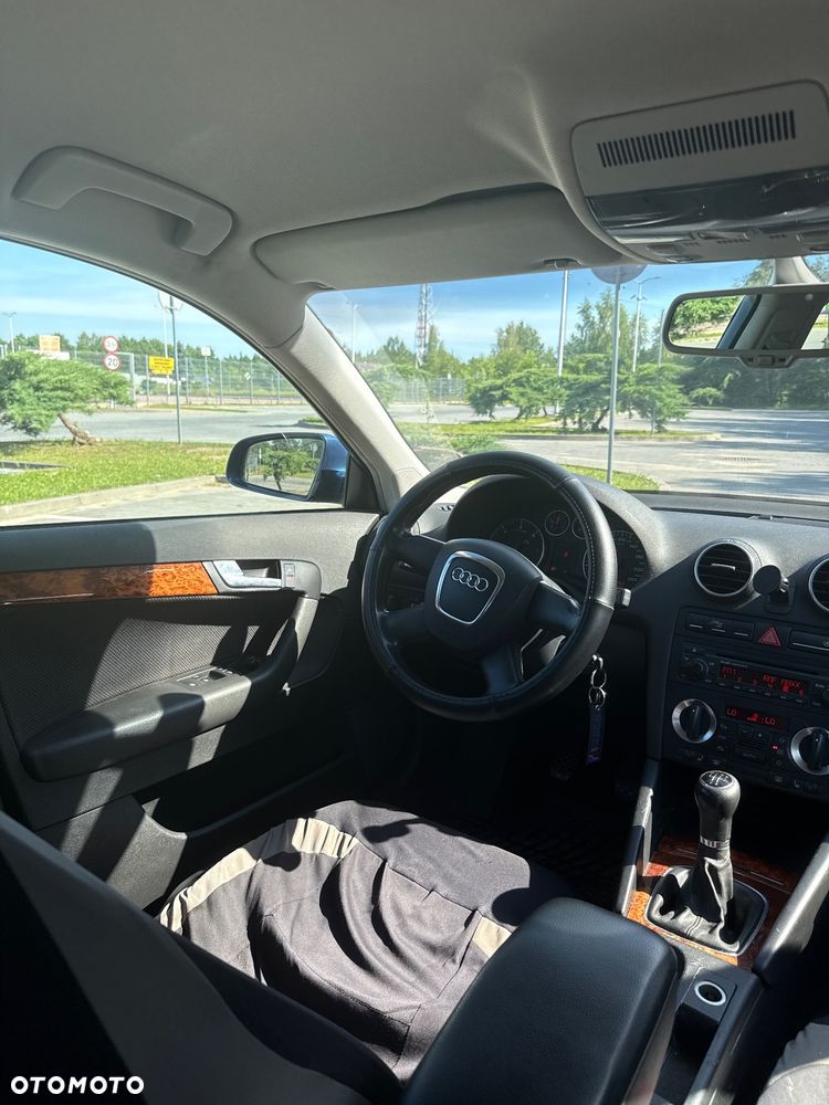 Audi A3 Sportback 1.9 TDI DPF e - 9