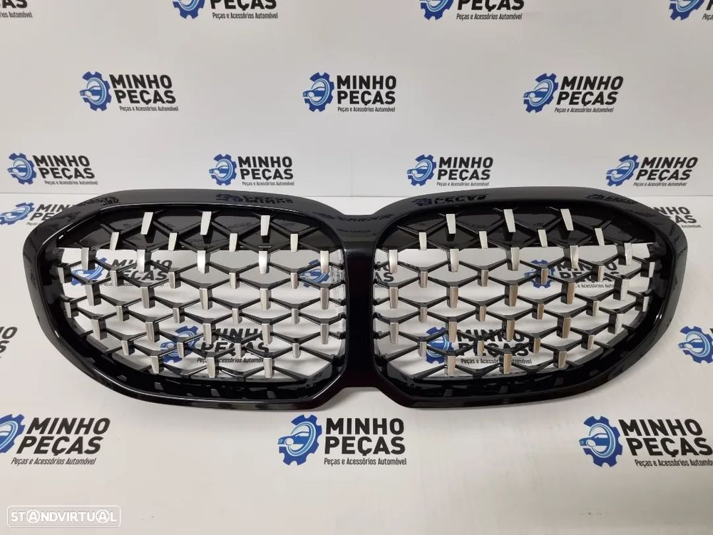 Grelha Frontal BMW Série 1 (F40) Look Diamond - 2