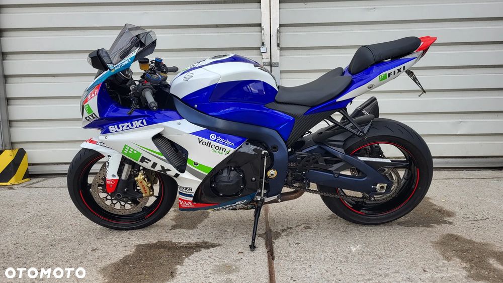 Suzuki GSX-R - 11