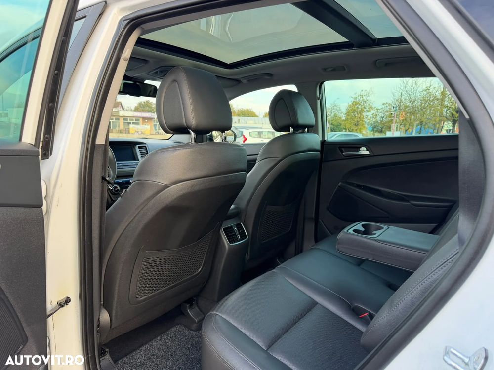 Hyundai Tucson - 10