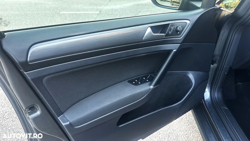 Volkswagen Golf 1.6 TDI (BlueMotion Technology) Trendline - 14