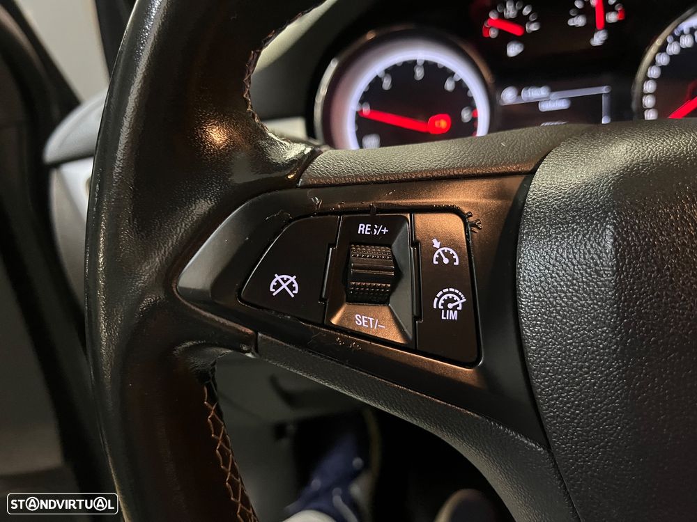 Opel Astra Sports Tourer 1.5 D Business Edition Aut. S/S - 13