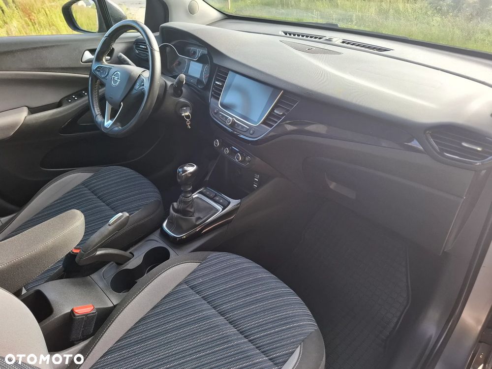 Opel Crossland X 1.2 T Enjoy S&S - 7