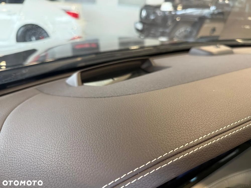 Mercedes-Benz Klasa S 400 4Matic 7G-TRONIC - 19