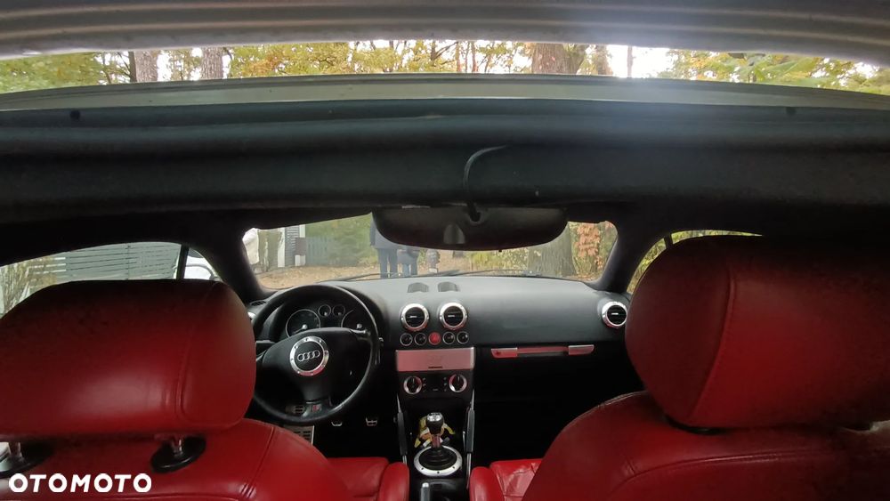 Audi TT Coupé - 10