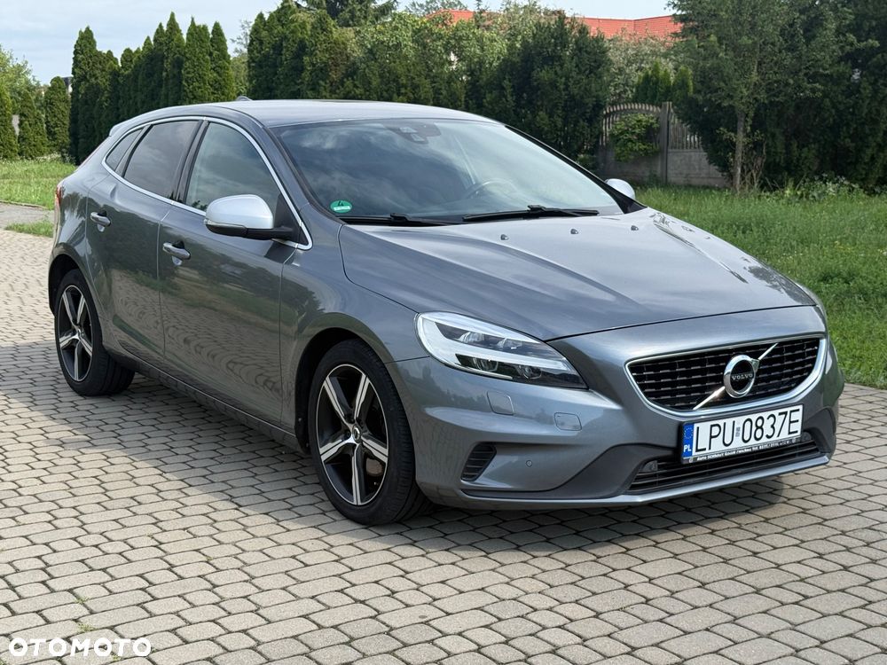 Volvo V40 T2 Drive-E R-Design Momentum - 6