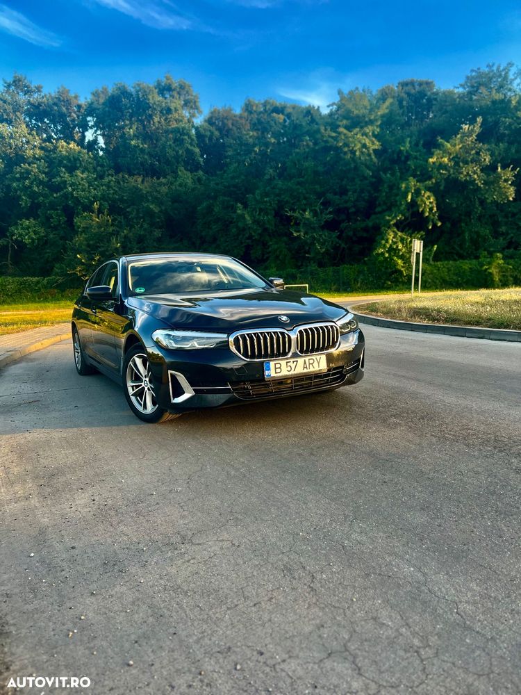 BMW Seria 5 520i AT - 2