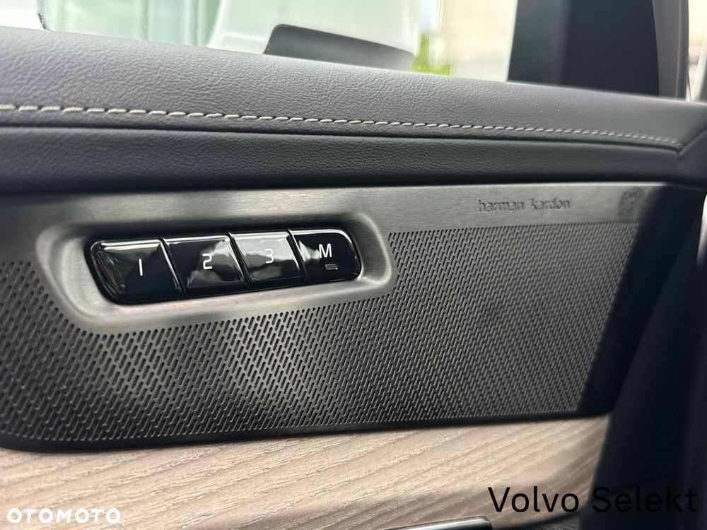 Volvo XC 90 - 28