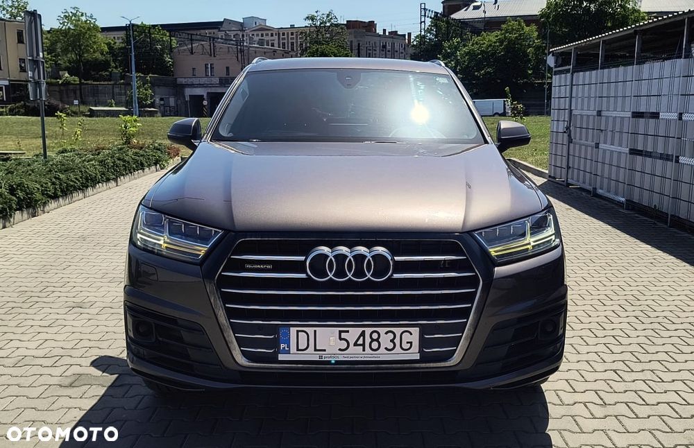 Audi Q7 - 6