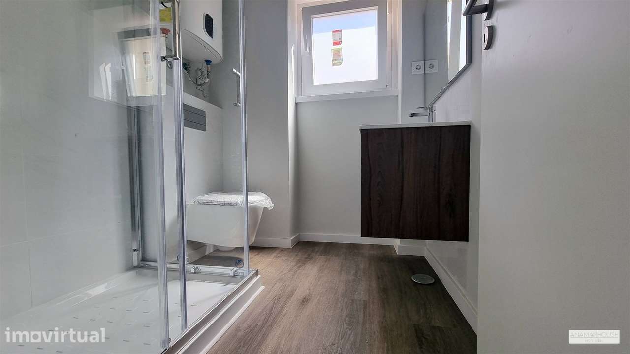 T2 totalmente remodelado na Venteira,Amadora - Grande imagem: 5/22