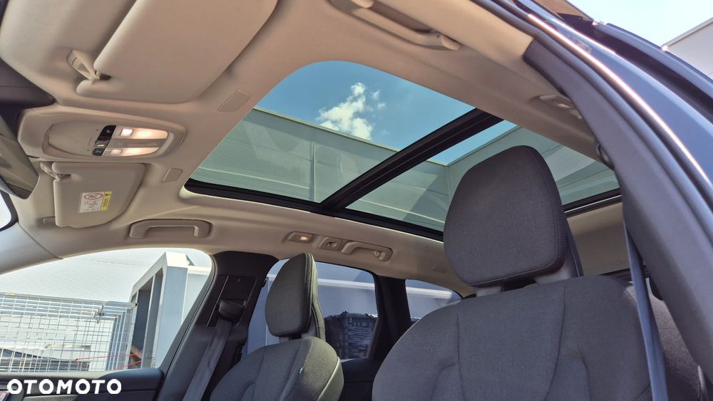 Volvo XC 60 T6 Plug-In Hybrid AWD Inscription Expression - 29