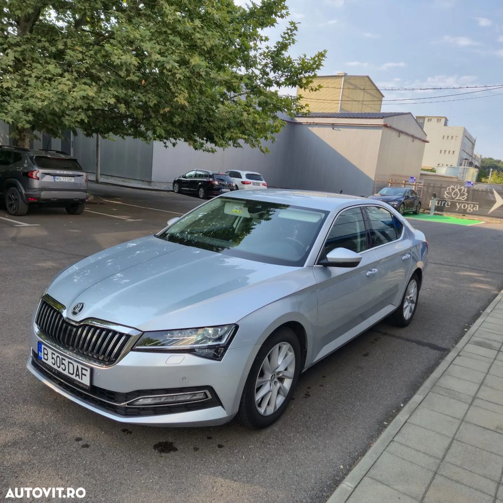 Skoda Superb 2.0 TDI 4X4 DSG Style - 4