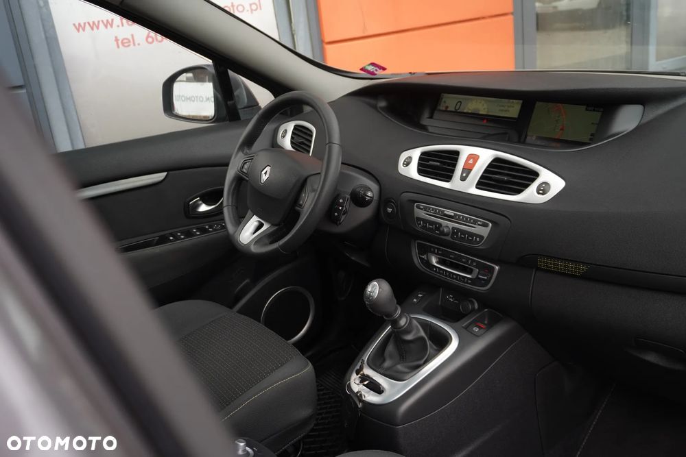 Renault Grand Scenic TCe 130 Luxe - 27