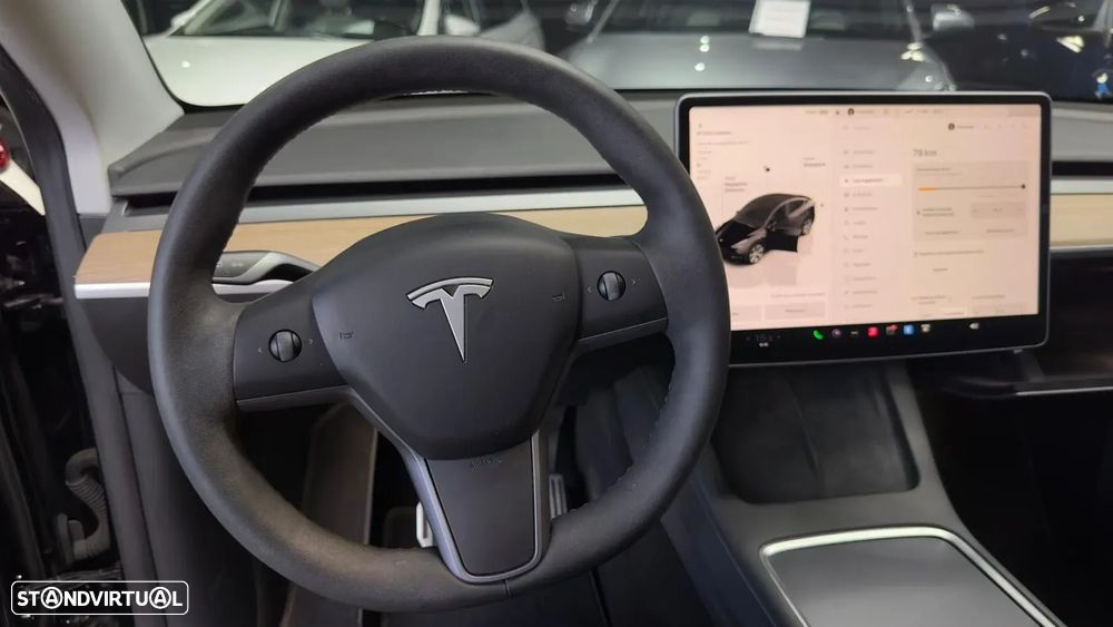 Tesla Model Y Long Range Tração Integral - 20
