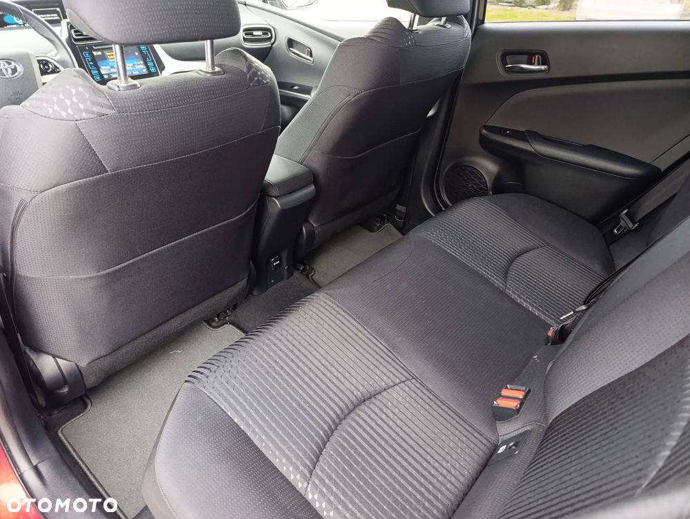 Toyota Prius Hybrid Executive - 13