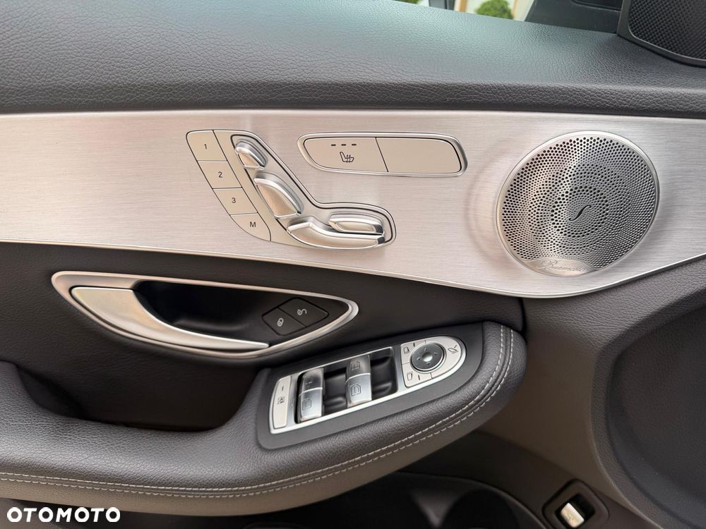 Mercedes-Benz Klasa C 200 9G-TRONIC Exclusive - 12
