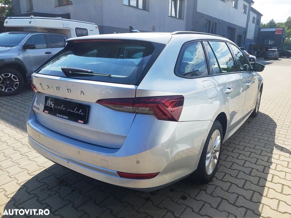 Skoda Octavia 2.0 TDI DSG Ambition - 5